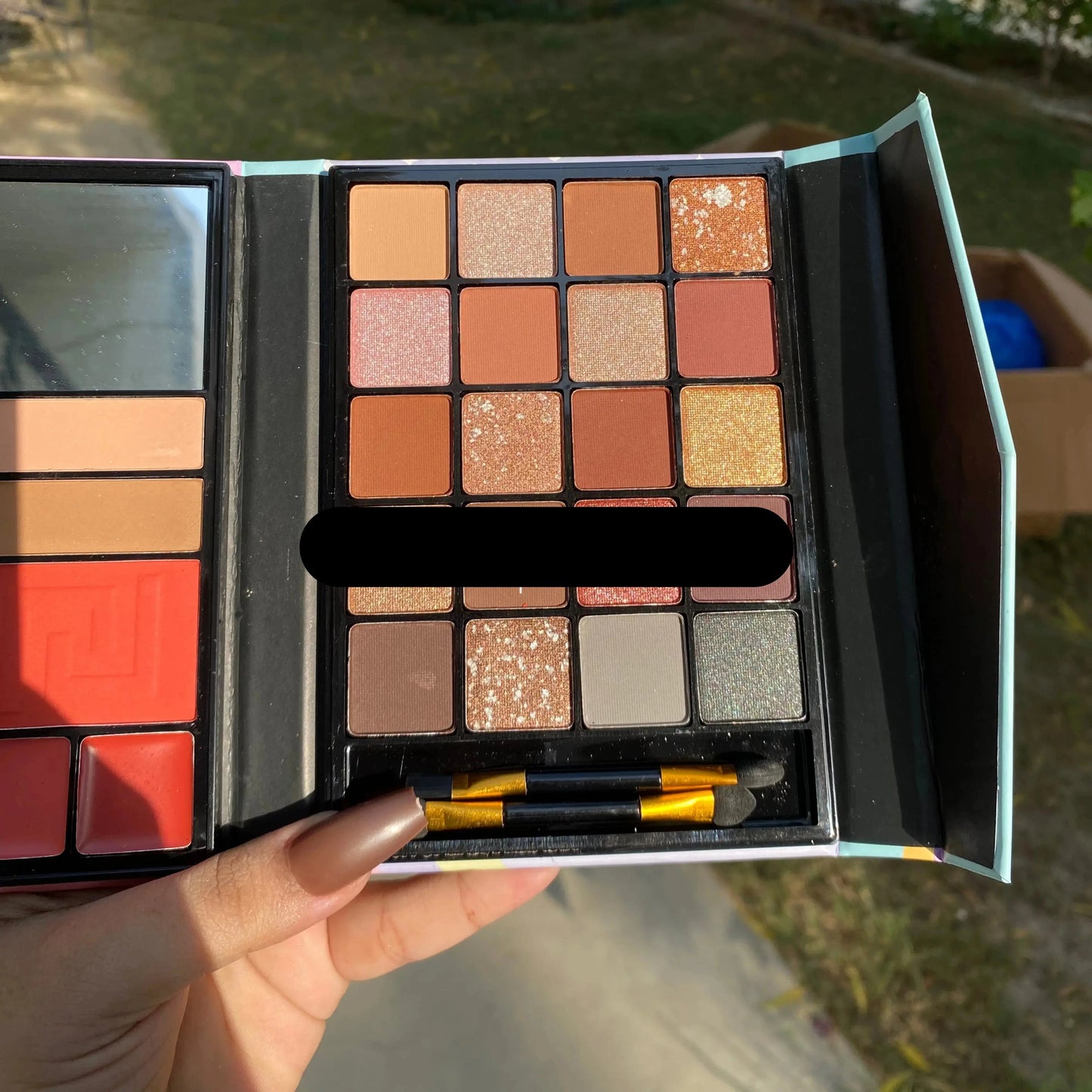 Mocallure unicorn (All in one pallete)